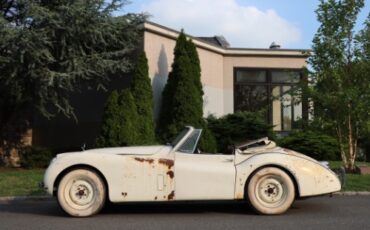 Jaguar-Xk120-1954-White-Red-3