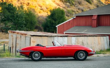 Jaguar-Xke-1964-Red-Red-12