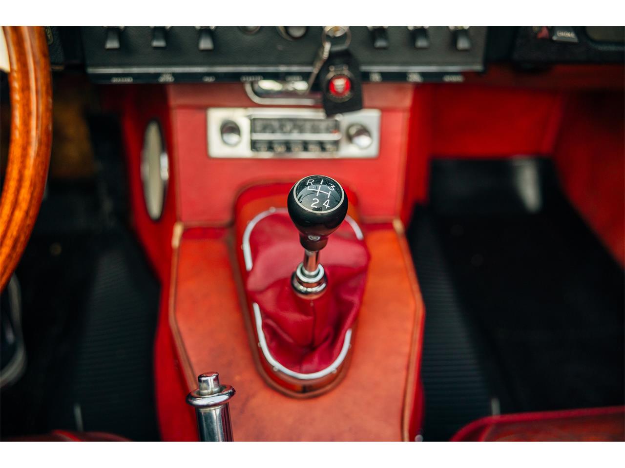 Jaguar-Xke-1964-Red-Red-19