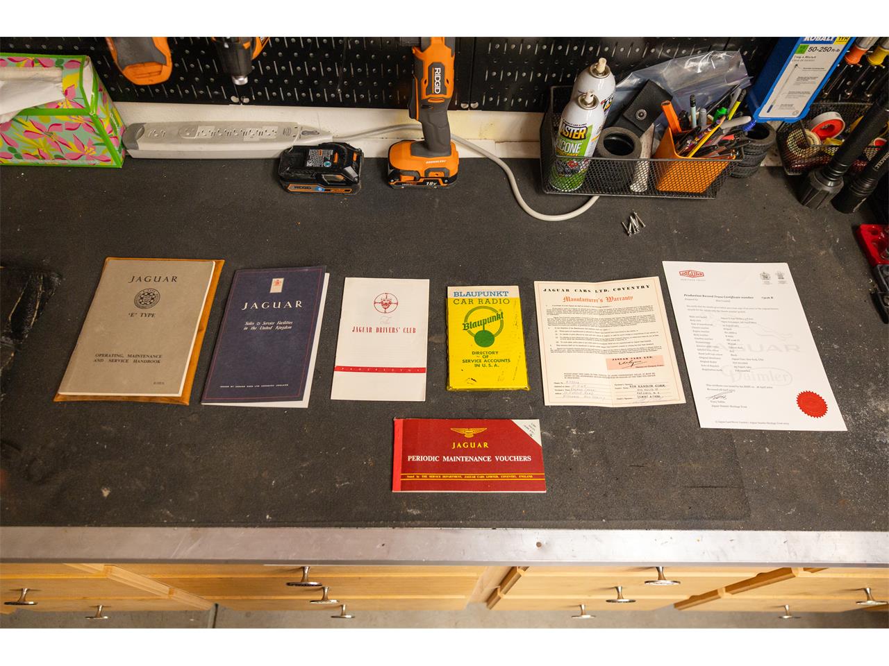 Jaguar-Xke-1964-Red-Red-29