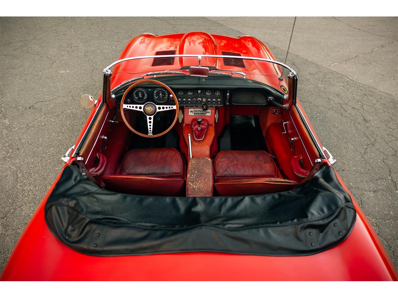 Jaguar-Xke-1964-Red-Red-9