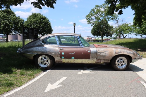 Jaguar-Xke-1966-Primer-Black-2