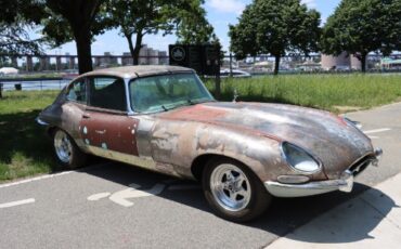 Jaguar-Xke-1966-Primer-Black