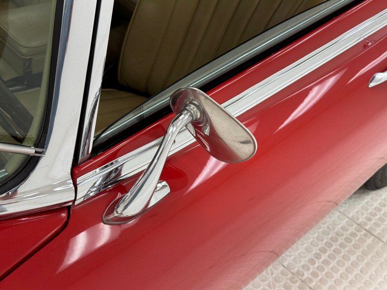 Jaguar-Xke-1969-Carmen-Red-Tan-20