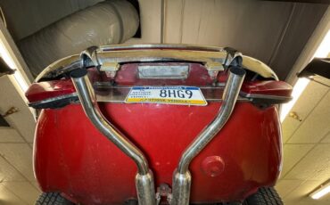 Jaguar-Xke-1969-Carmen-Red-Tan-24