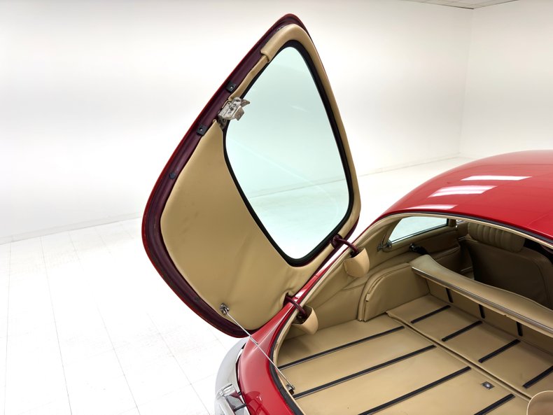 Jaguar-Xke-1969-Carmen-Red-Tan-35