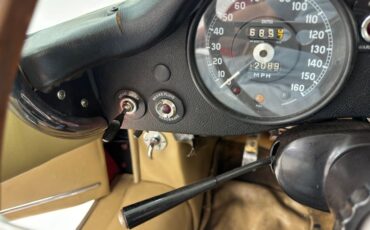 Jaguar-Xke-1969-Carmen-Red-Tan-48