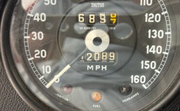 Jaguar-Xke-1969-Carmen-Red-Tan-49