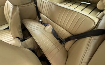 Jaguar-Xke-1969-Carmen-Red-Tan-8