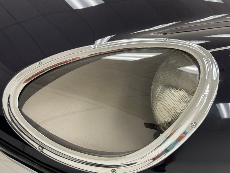 Jaguar-Xke-1969-Indigo-Blue-Red-26