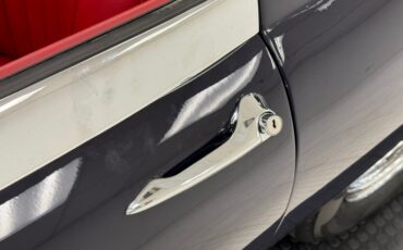 Jaguar-Xke-1969-Indigo-Blue-Red-32