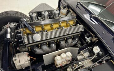 Jaguar-Xke-1969-Indigo-Blue-Red-39