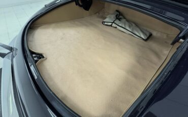 Jaguar-Xke-1969-Indigo-Blue-Red-44