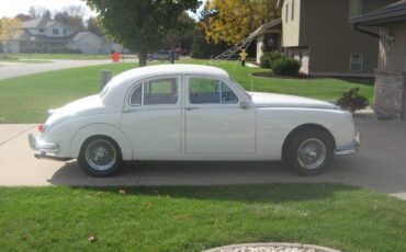 Jaguar-mk1-1959-white-1