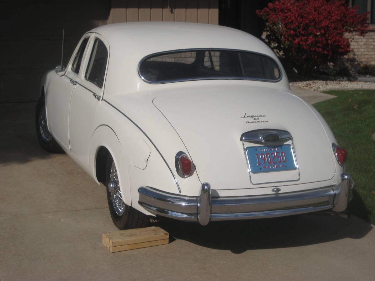 Jaguar-mk1-1959-white-13