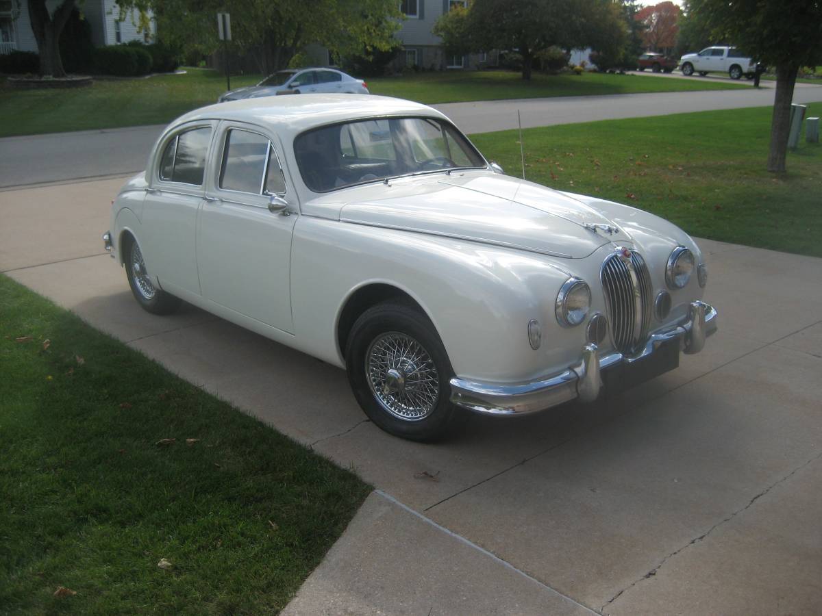 Jaguar-mk1-1959-white-14