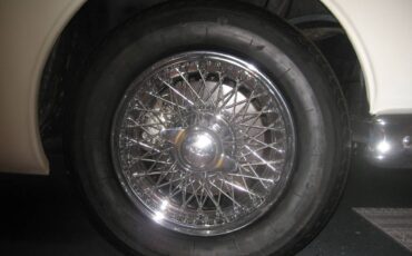 Jaguar-mk1-1959-white-4