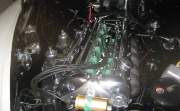 Jaguar-mk1-1959-white-9