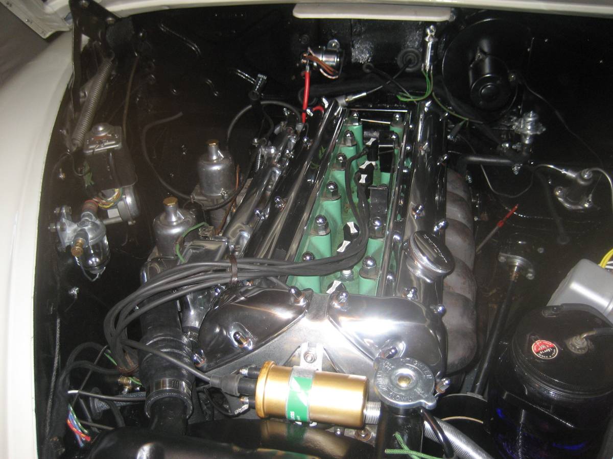 Jaguar-mk1-1959-white-9