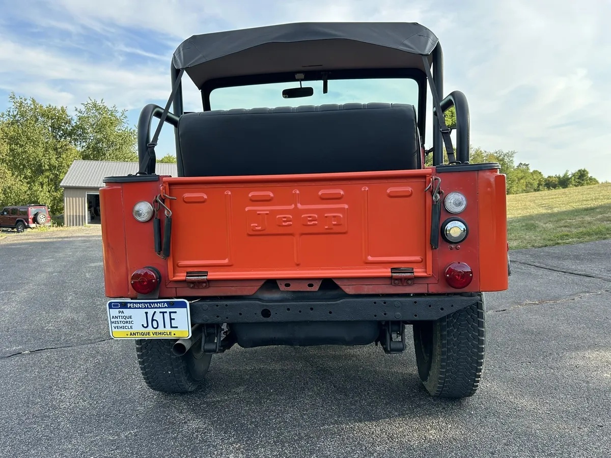 Jeep-Cj-5-1973-Orange-Tan-11