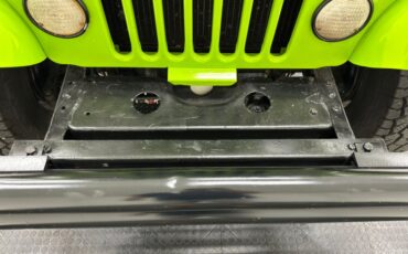 Jeep-Cj5-1973-Neon-Green-Black-13