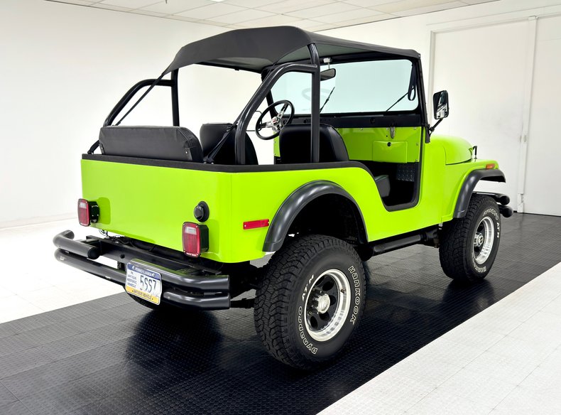 Jeep-Cj5-1973-Neon-Green-Black-2