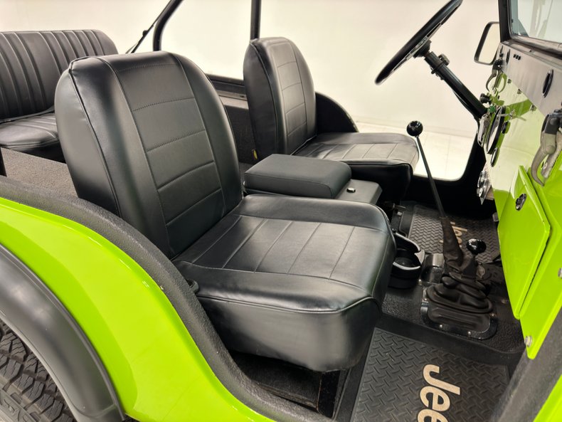 Jeep-Cj5-1973-Neon-Green-Black-24