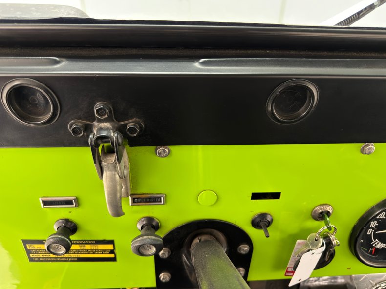 Jeep-Cj5-1973-Neon-Green-Black-27