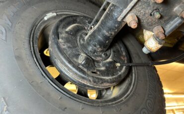 Jeep-Cj5-1973-Neon-Green-Black-37