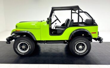 Jeep-Cj5-1973-Neon-Green-Black