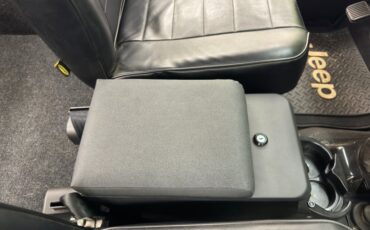 Jeep-Cj5-1973-Neon-Green-Black-6