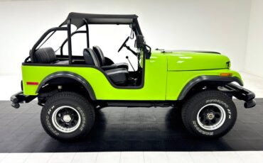 Jeep-Cj5-1973-Neon-Green-Black-9