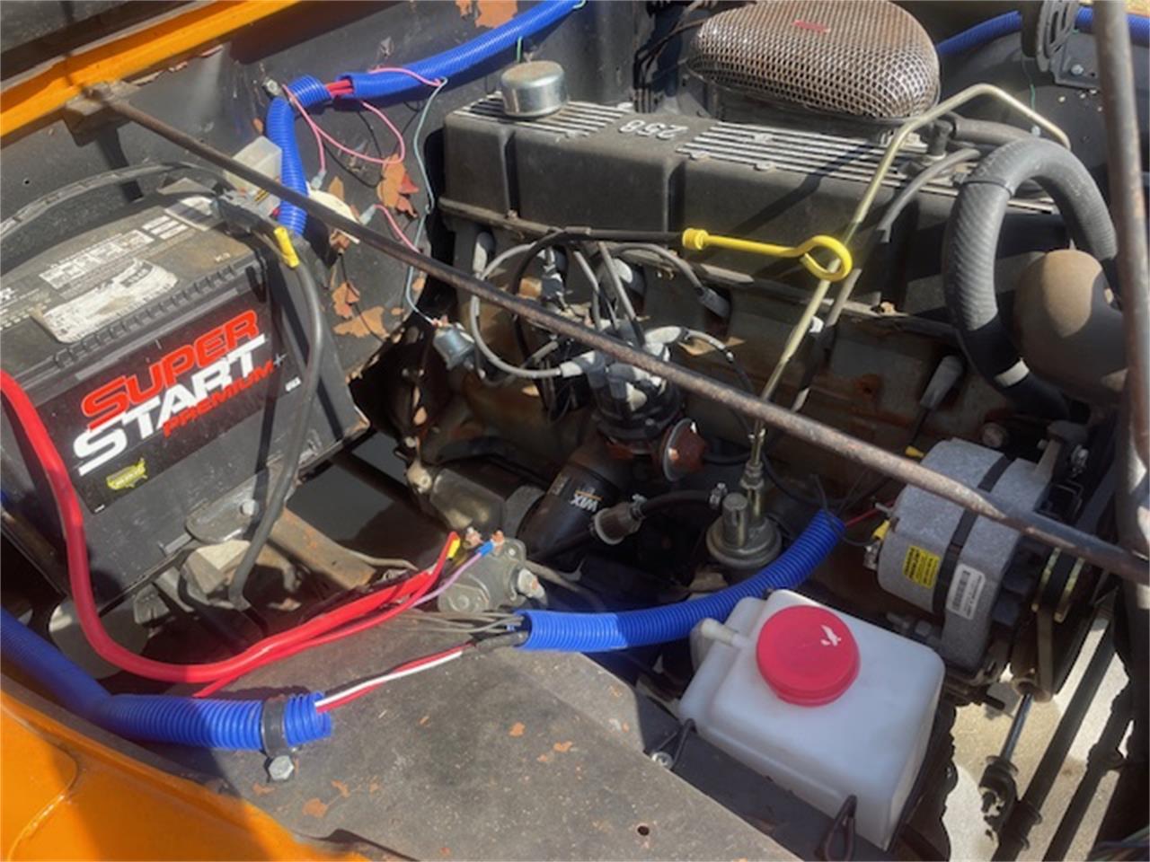 Jeep-Cj5-1973-Orange-Black-4