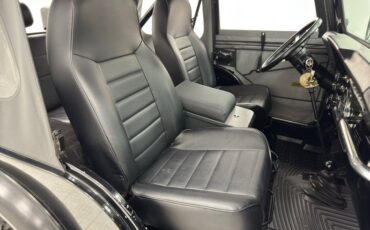 Jeep-Cj5-1977-Black-Black-29
