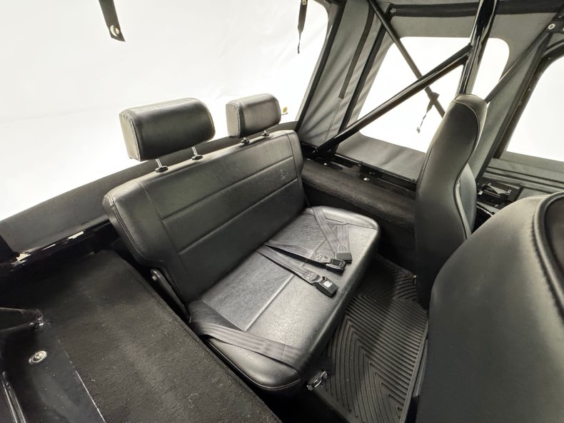 Jeep-Cj5-1977-Black-Black-31