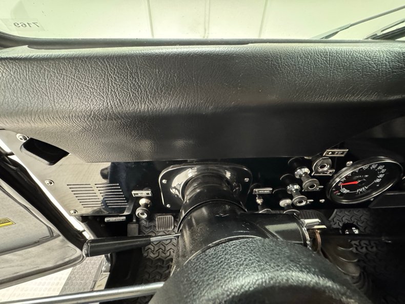 Jeep-Cj5-1977-Black-Black-33