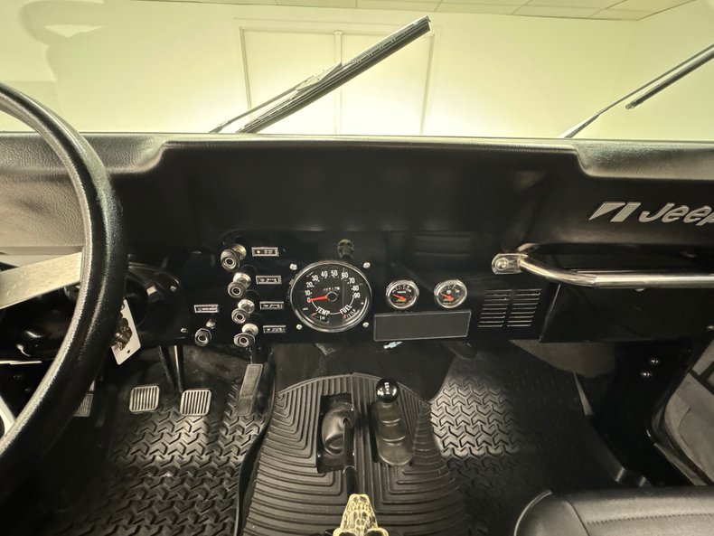 Jeep-Cj5-1977-Black-Black-34