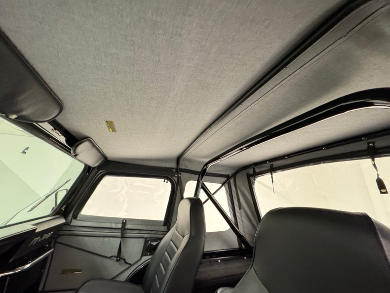 Jeep-Cj5-1977-Black-Black-43