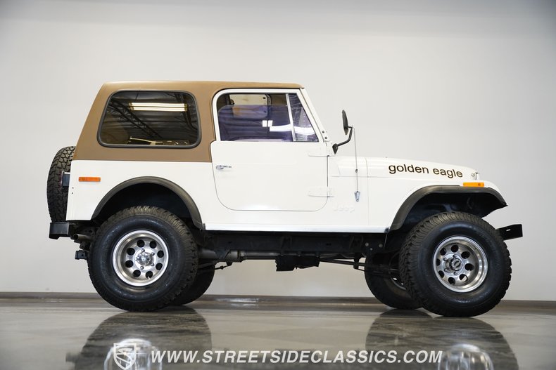 Jeep-Cj7-1980-White-Tan-18