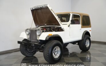 Jeep-Cj7-1980-White-Tan-34