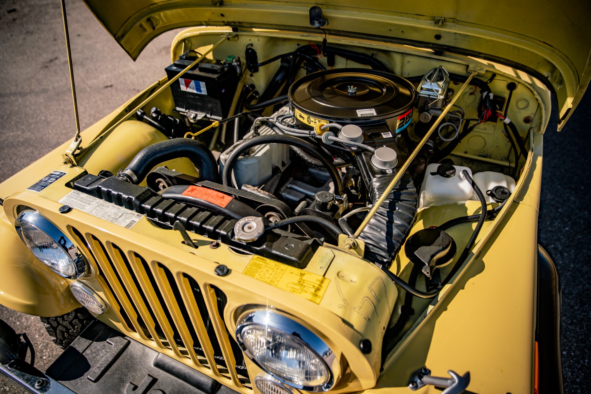 Jeep-Cj7-1984-Yellow-Black-26