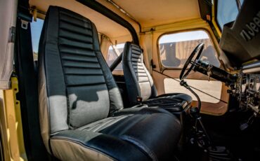 Jeep-Cj7-1984-Yellow-Black-27