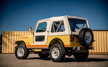 Jeep-Cj7-1984-Yellow-Black-3