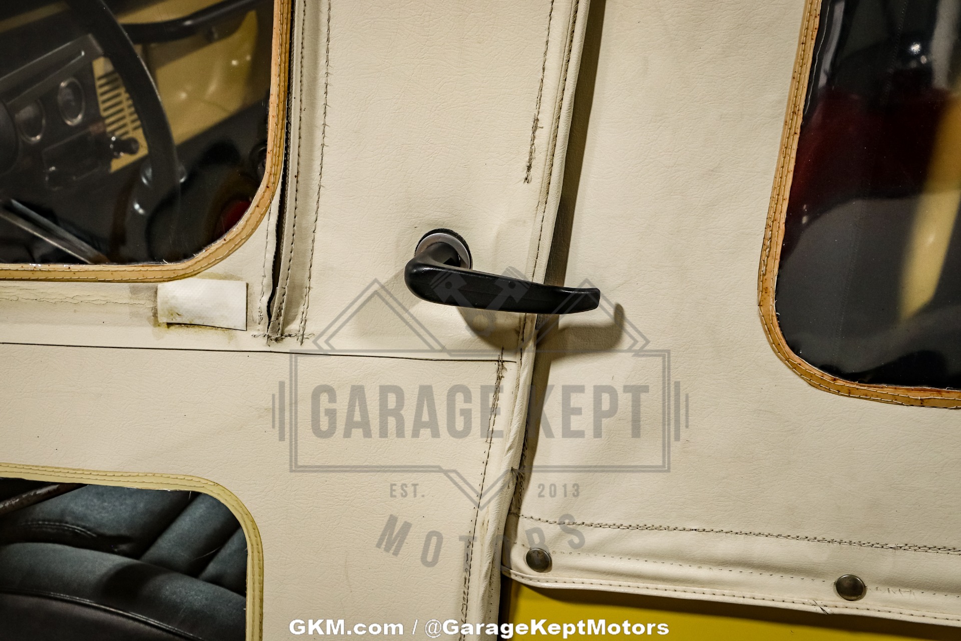 Jeep-Cj7-1984-Yellow-Black-47