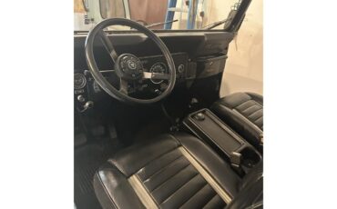 Jeep-Cj7-1984-black-black-2