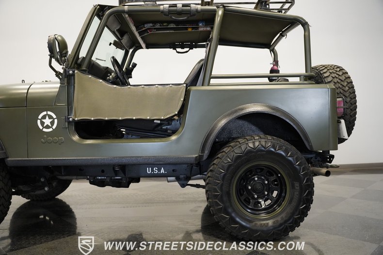 Jeep-Cj7-1985-Army-Green-Gray-35