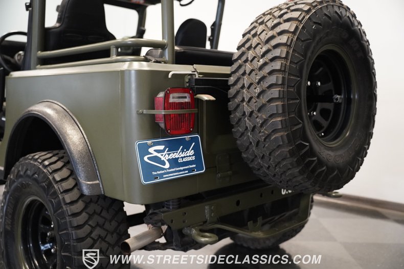 Jeep-Cj7-1985-Army-Green-Gray-38