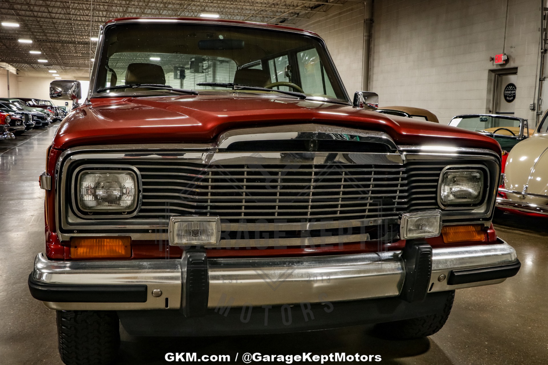 Jeep-Grand-wagoneer-1985-BurgundyMaroon-BeigeTan-15