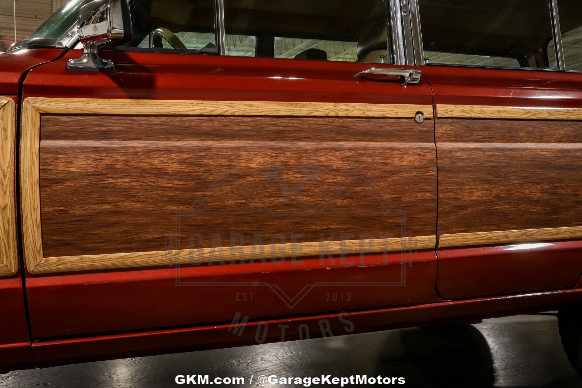 Jeep-Grand-wagoneer-1985-BurgundyMaroon-BeigeTan-24