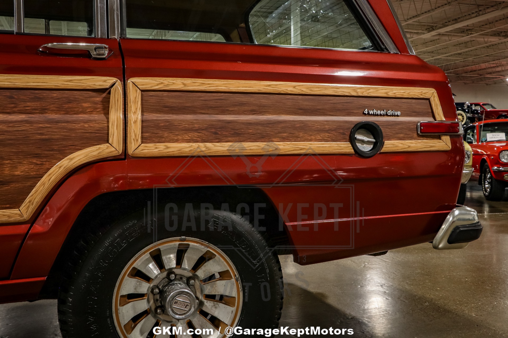 Jeep-Grand-wagoneer-1985-BurgundyMaroon-BeigeTan-26